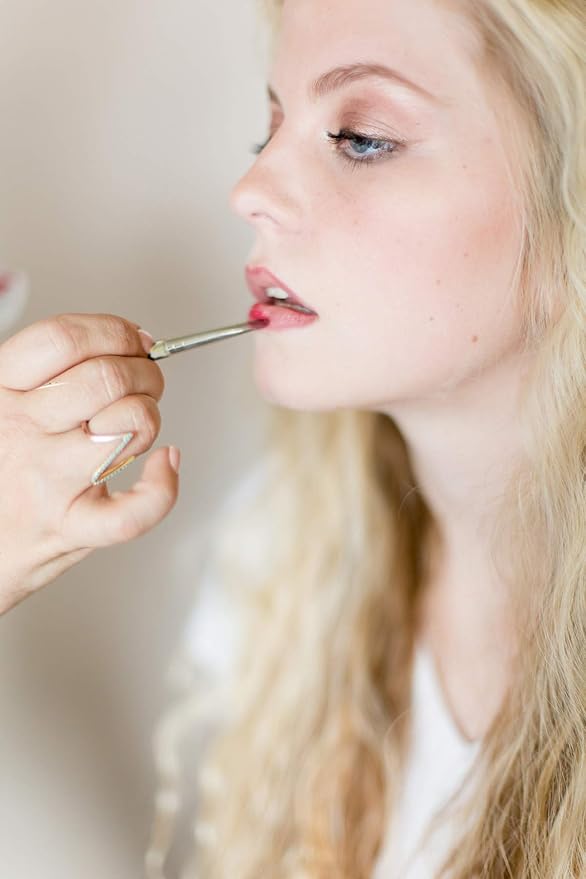 Lauren Brooke Cosmetiques Botanical Lip Gloss (Winterberry)