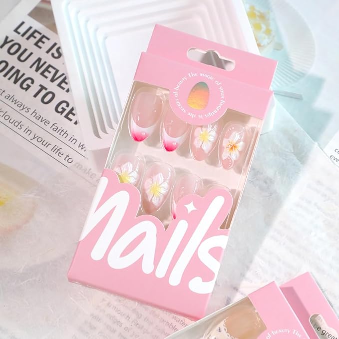 24Pcs French Tip Press on Nails Short Almond Fake Nails 3D White Flowers Design Glossy Full Cover Stick on Nails Artificial Cute Nails Spring Summer False Nails for Women Girls Acrylic Manicure DIY