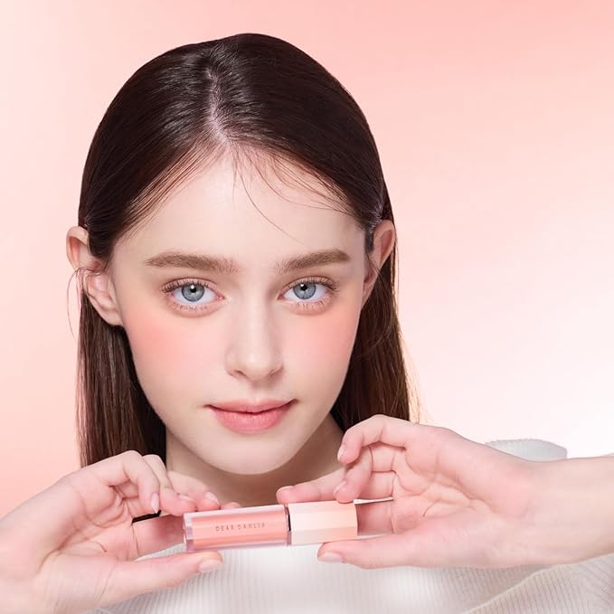 DEAR DAHLIA Petal Blur Cream Blush – Multi-Use, High-Pigment, Lightweight & Long-Lasting, Petal-Smooth Finish, Vegan & Cruelty-Free, for Sensitive Skin, 4g – MELLOW