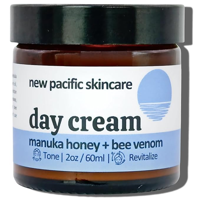 Manuka Honey 45+ MGO & Bee Venom Day Cream | 100% Natural Firming Anti-Wrinkle Face Moisturizer with Hyaluronic Acid & Vitamin C | 2oz