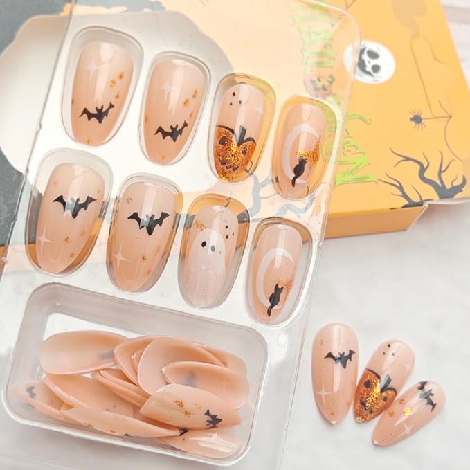 24Pcs Short Almond Press on Nails Cute Ghost Fake Nails with Black Bat Cat Star Goth Nail Designs Full Cover Artificial Reusable Nails Stick on Nail Glitter Pumpkin False Nails for Manicure Salon DIY