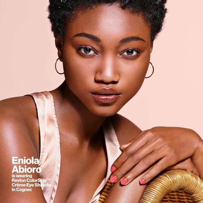 REVLON Crème Eyeshadow, ColorStay 24 Hour Eye Makeup, Highly Pigmented Cream Formula in Blendable Matte & Shimmer Finishes, 750 Vanilla, 0.18 Oz