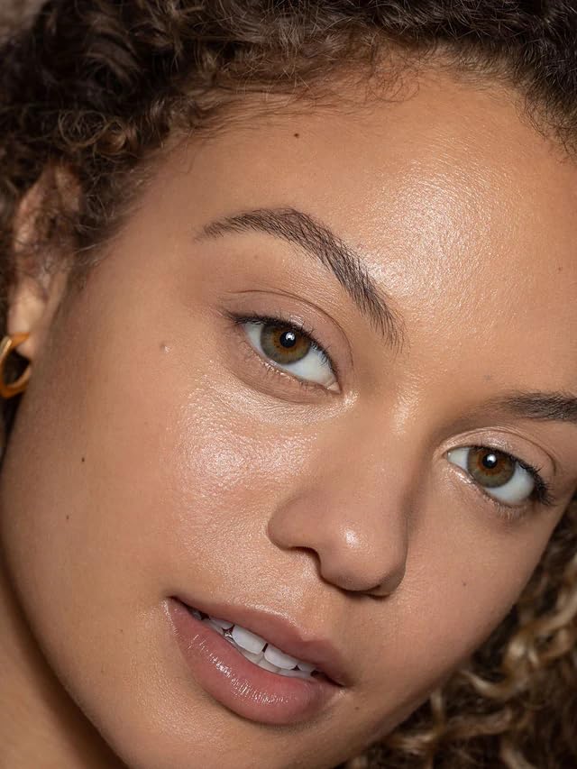 ILIA - True Skin Serum Concealer | Non-Comedogenic, Cruelty-Free, Vegan, Safe For Sensitive Skin, Reduces Appearance of Dark Circles + Blemishes (Chia SC3.5, 0.16 oz | 5 ml)