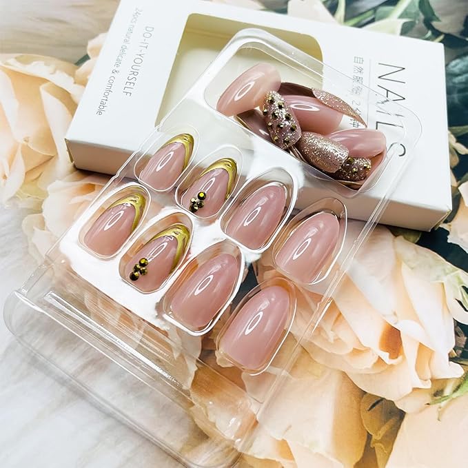 Almond Press on Nails Gold French Tip Fake Nails with Designs Chrome Acrylic Nails Glossy Nude Pink Full Cover Stick on Nails Artificial Almond Nails Tips False Nails for Women Manicure 24Pcs