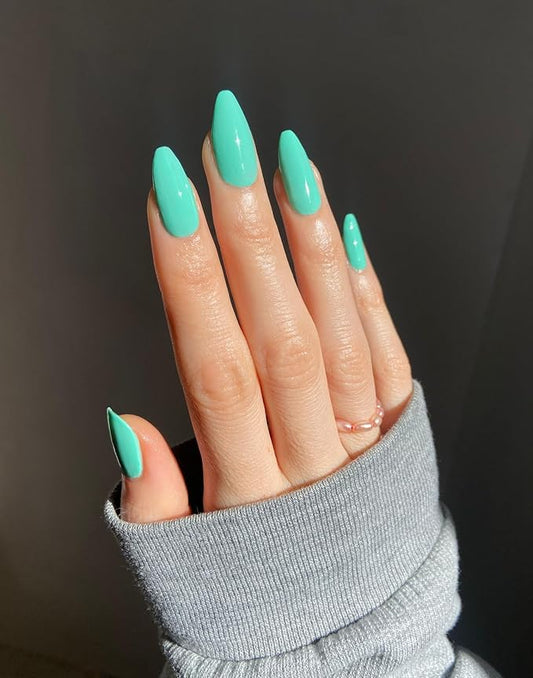 WOOYAS Press On Nails Almond, Handmade Gel Fake Nails Glossy Fake Nails Medium Length Solid Jungle Green Artificial Nail Kits Reusable Full Cover for Women Girls Gift, 24Pcs