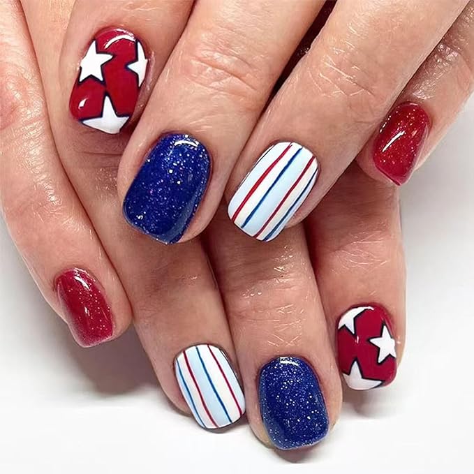 Independence Day Press on Nails Kit - Short Square Fake Nails with Five-Pointed Star Glitter Design,Glossy 4th of July False Nails Cute French Nails American Flag Manicure Art for Women 48Pcs