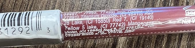 Palladio Lip Liner Pencil, Wooden, Firm yet Smooth, Contour and Line with Ease, Perfectly Outlined Lips, Comfortable, Hydrating, Moisturizing, Rich Pigmented Color, Long Lasting, Aubergine