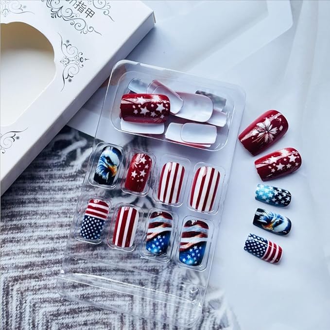 Independence Day Press on Nails Short Square Fake Nails with Flag Eagle Fireworks Stripe Design Full Cover Glue on Nails Red Blue Glossy Acrylic Nails for Women Girl 4th of July Nails Decoration 24Pcs