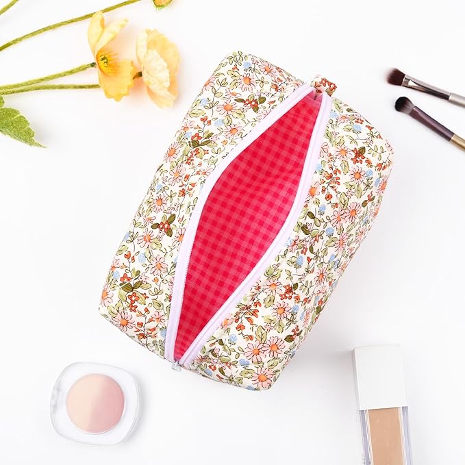 Soidram floral makeup bag quilted