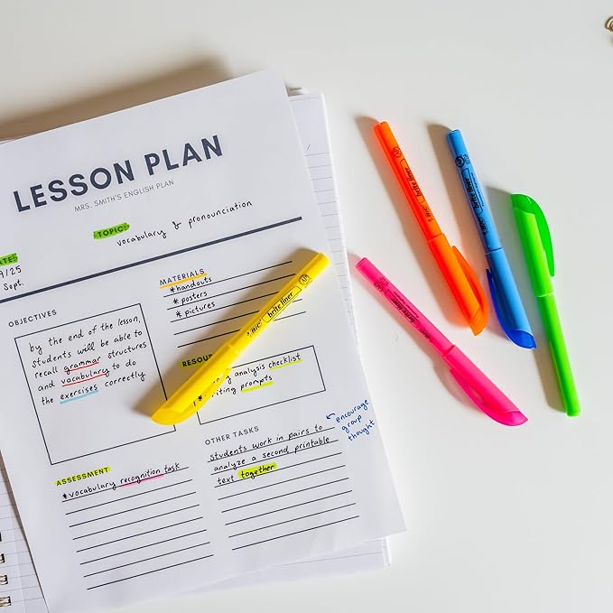 BIC Brite Liner Highlighters, Chisel Tip, 12-Count Pack of Pink Highlighters, Ideal Highlighter Set for Organizing and Coloring