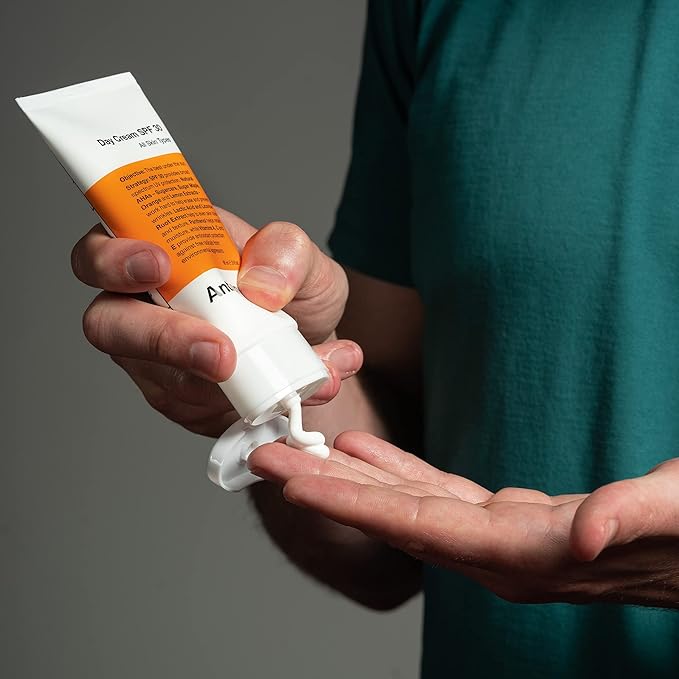 Anthony Day Cream SPF 30 Men’s Face Moisturizer with Sunscreen 3 Fl Oz Glycolic Exfoliating & Resurfacing Wipes 30 Sheets per Bag