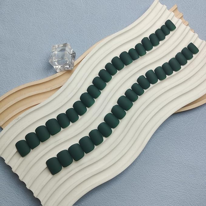48Pcs Matte Dark Green Press on Nails Short Square Fake Nails Glue on Gel Nails Press ons Spring Acrylic Stick on False Nails for Women Extra Short Nail Small Petite