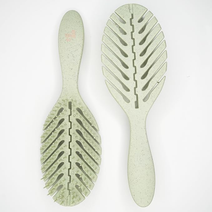 Rëzo Vented Green Detangler Brush - Damage-free detangling, Heat-resistant bristles, Vented design allows max airflow for quick drying