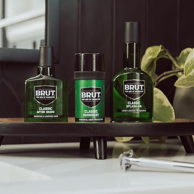 Brut Splash-On Original Fragrance - Bold, Masculine Cologne for Men - Long Lasting Mens Fragrance With Spicy Woods, Floral, and Citrus Notes - 7 oz