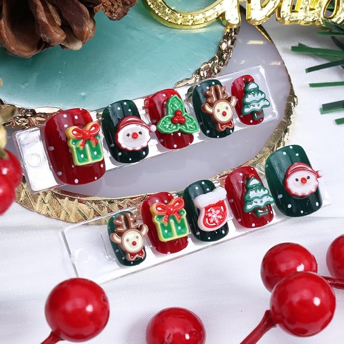 24Pcs Christmas Press on Nails Petite Short Square Fake Nails 3D Santa Claus Reindeer Design Winter Glue on Nails Xmas Tree Rhinestones Full Cover False Nail Cute Artificial Acrylic Nail Supplies Kit