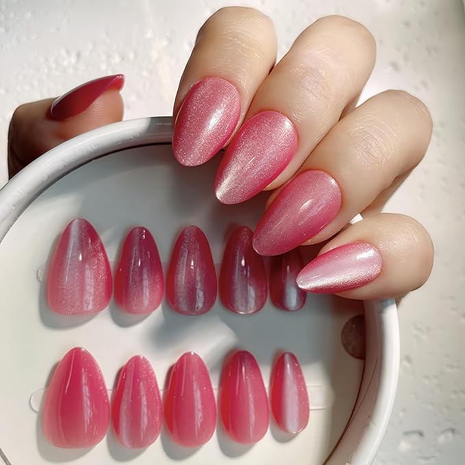 30PCS Short Almond Press-On Nails – Rose Cat Eye Fake Nails in 15 Sizes, Soft Back Edge & Strong Tips, No Measuring Needed, Reusable Stick-On Nail Tips for All Occasions