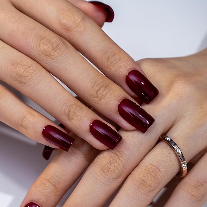 Curvlife Gel Press on Nail, 30Pcs 15 Sizes Nail Tips, Full Cover Deeo Red Design Reusable Gel Nails Kit with Glue and Adhesive Tabs