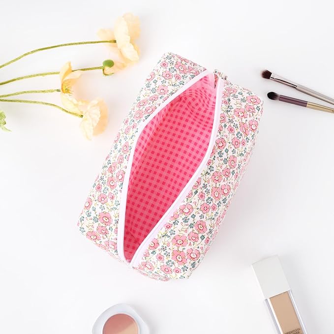 Soidram floral makeup bag quilted