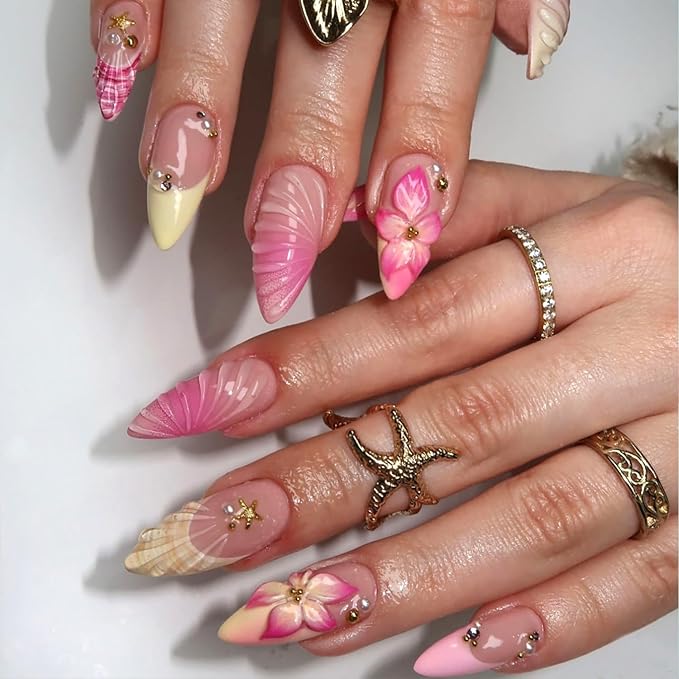 24Pcs Pink Flower Press on Nails Medium Almond French Tip Fake Nails with Gold Shell Pearl Rhinestones Design Summer False Nails Full Cover Artificial Glue on Nails Cute Stick on Nails for Women DIY