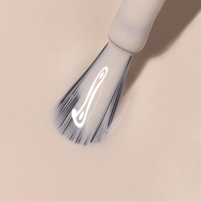 LONDONTOWN lakur Nail Polish - Chip-Resistant, Non-Toxic, Conditions & Hydrates Nails | Glossy Natural Beige, Linen, .40 fl oz