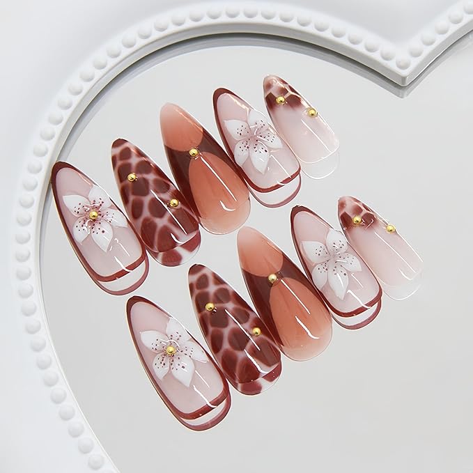 24Pcs Brown Flower Press on Nails Almond Medium Fake Nails with 3D Flower Designs Tortoise Pattern Glue on Fingernails Acrylic Nails Fall Winter Artificial Nails Full Cover Stick on Nails for Women