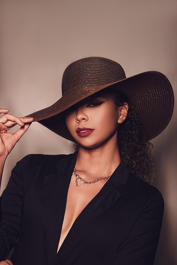 French Girl Le Lip Tint - Moisturizing & Hydrating Lip Balm for Sheer, Buildable Coverage & Shine, Clean Formula, Organic Ingredients, Vegan & Cruelty-Free