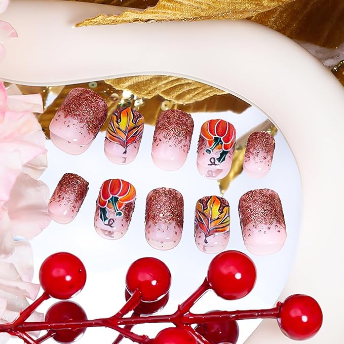 24Pcs Thanksgiving Press on Nails Short Square Fake Nails Glitter Pumpkin Stick on Nails French Tip False Nails Autumn Maple Leaf Acrylic Glue on Nail for Women DIY Fall Press ons Manicure