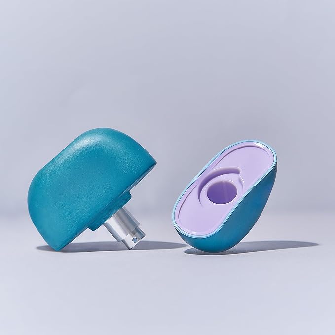 Addison Rae Fragrance Effortless - Luxury Perfume for Women - Fruity Floral Scent - Eau De Parfum - Notes of Apple, Plum, Pineapple - Long Lasting Vegan Travel Cologne - Gift for Her - 1 oz EDP Spray