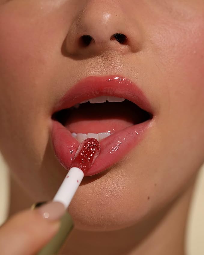 Milani Lip Oil with Vitamin E for Instant Hydration, Fruit Extract Infused Lip Treatment and Moisturizing Lip Gloss - Passionfruit Coconut