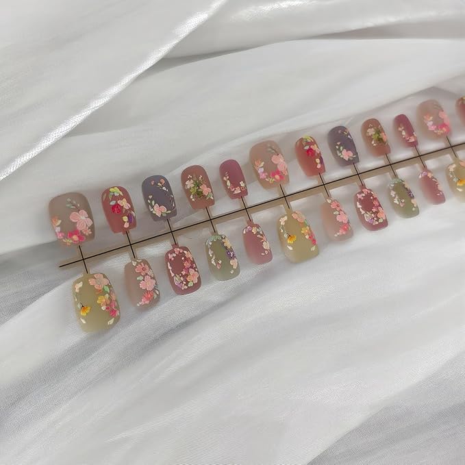 Fall Flower Press on Nails Short Fake Nails with 3D Floral Designs Matte Embossed Flowers False Nails Artificial Acrylic Nail Press ons Reusable Summer Stick on Nails for Women DIY Manicure,30pcs