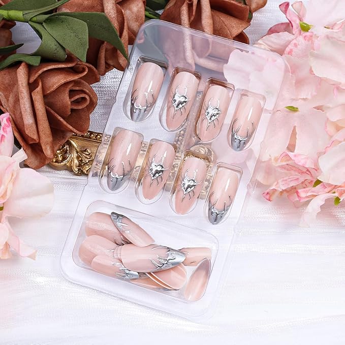 24Pcs Silver French Tip Press on Nails Medium Almond Fake Nails 3D Silver Chrome False Nails Artificial Heart Glue on Nail Y2k Punk Acrylic Nails Gothic Stick on Nail for Women Manicure Decorations