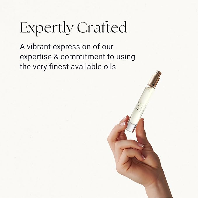 Caswell-Massey Almond Eau de Toilette Discovery, Indulge in the Warm and Inviting Scent of Almond, Cherry & Sandalwood, Sample Size Vial, Perfume for Men & Women, 0.25 Fl Oz