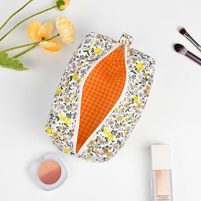 Soidram quilted makeup bag floral