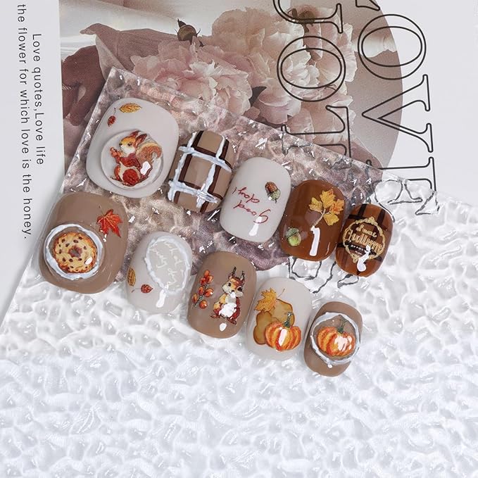 10Pcs Thanksgiving Press on Nails Petite Short Maple Leaf Fake Nails 3D Cute Squirrel with Pumpkin Design Fall Glue on Nail Full Cover Artificial Autumn False Nails for Women Holiday Acrylic Manicure