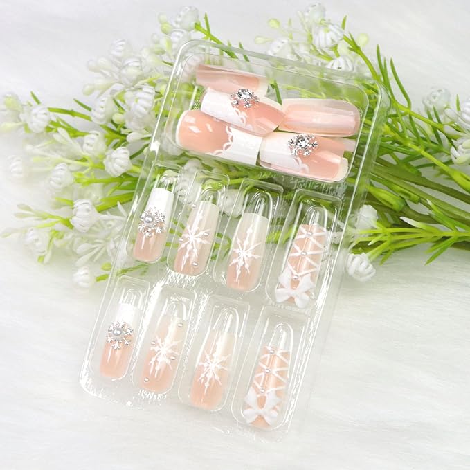 White French Tip Press on Nails Medium Square Fake Nails with 3D Bow Snowflake Charm Designs Gradient Nails Press ons Winter Acrylic Nails for Women 24Pcs