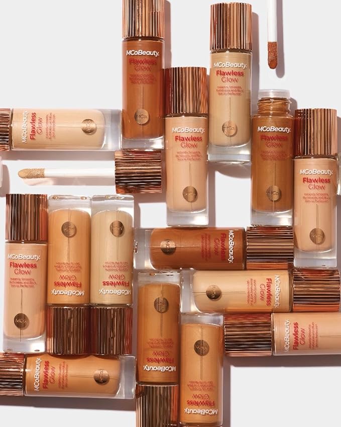 MCoBeauty - Flawless Glow Luminous Skin Filter - 6 Medium Dark Shade - 4-in-1 Multi-Use Formula that Contains Squalane - Includes Doe Foot Applicator - Liquid Illuminator