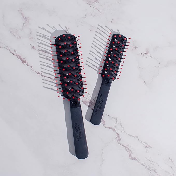 Cricket Static Free Mini Fast Flo Vent Hair Brush - Curling, Blow Drying, Detangling and Styling Wet or Dry Hair, Ideal for Travel, 1.5", Suitable for All Hair Types