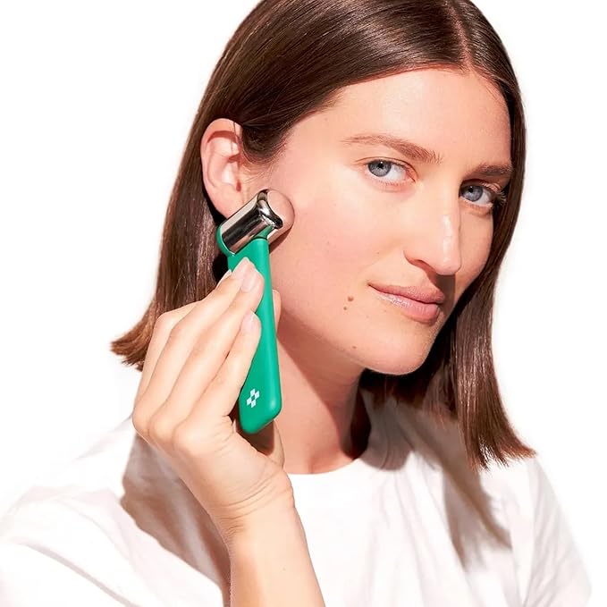 Doré - Le Glaçon Facial Ice Roller for Puffiness, Wrinkles & Redness | Face Roller for Women & Men | Skin Care Tools for Lymphatic Drainage & Tightening | Gua Sha Ice Roller Alternative for Self-Care