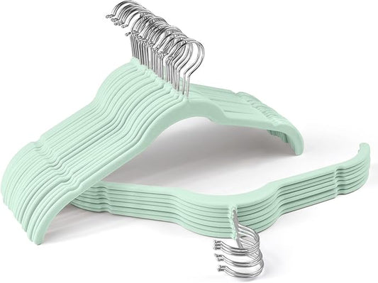 30 Pack Velvet Hangers – Non-Slip Slim Clothes Hangers with 360° Swivel Hook, Space-Saving Flocked Shirt Hangers for Coats, Dresses, Blouses, Suits(Green)