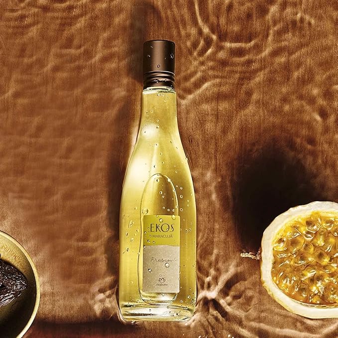 natura - Linha Ekos (Maracuja) - Colonia Frescor Feminina 150 Ml - (Ekos (Passion Fruit) Collection - Fresh Eau de Cologne for Women 5 Fl Oz)