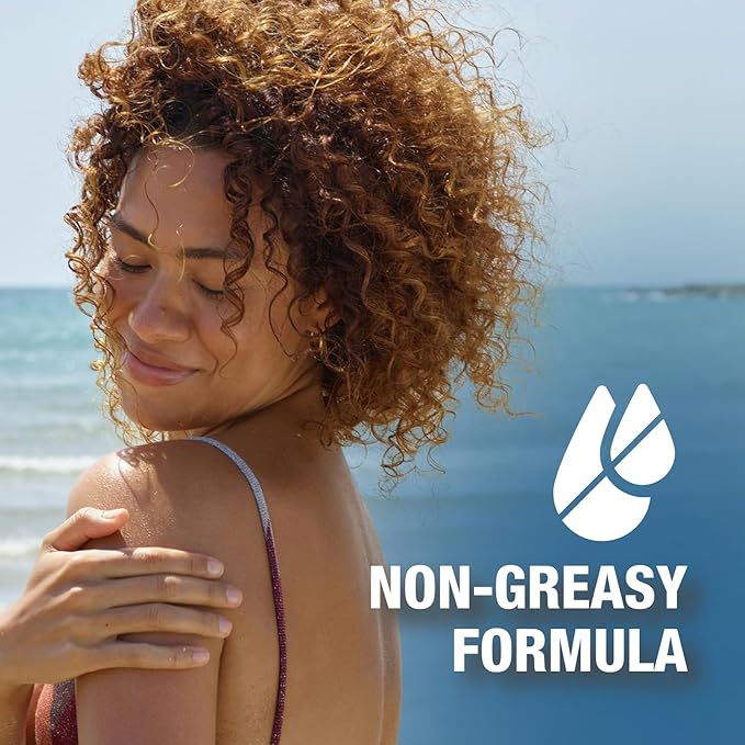 CoreTex Sun X 30+ SPF Individual Sunscreen Packets Travel Size (10ct. with Carrying Case) - Free of Parabens, Oxybenzone, Octinoxate - Broad Spectrum (UVA/UVB) Sunscreen - Water Resistant up to 80 Min