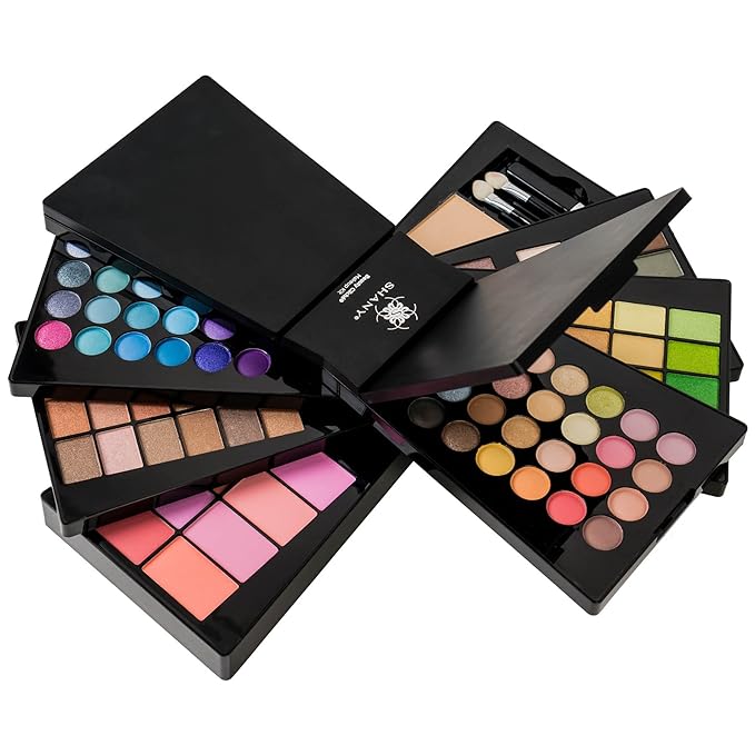 The SHANY Beauty Cliche Makeup Set