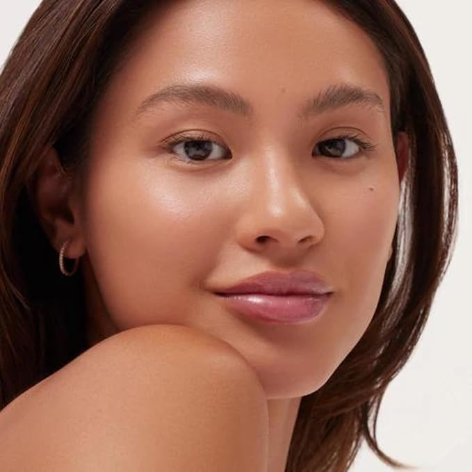 Summer Fridays Sheer Skin Tint - Tinted Moisturizer with Hyaluronic Acid - Helps Diminish Uneven Skin Tone - Sheer to Light Coverage - Shade 4.5 - Medium with Cool Peach Undertones (1 Fl Oz)