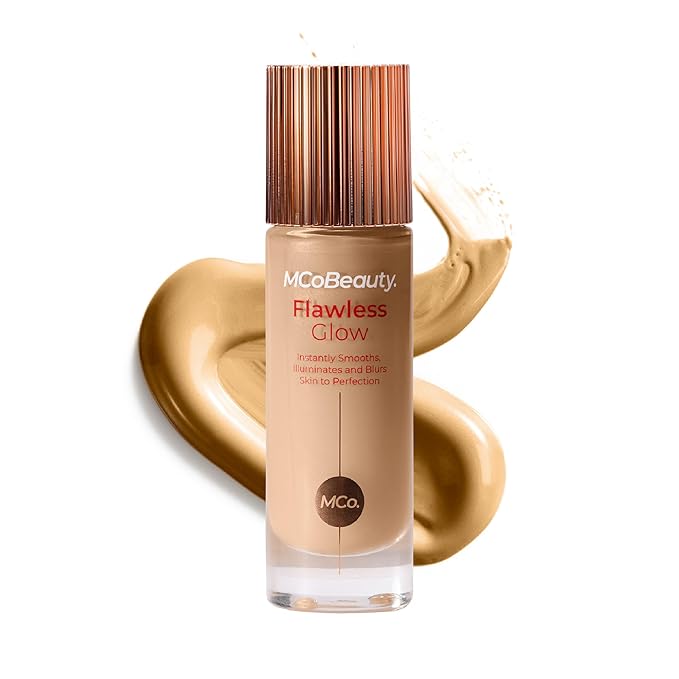 MCoBeauty - Flawless Glow Luminous Skin Filter - 4 Medium Shade - 4-in-1 Multi-Use Formula that Contains Squalane - Includes Doe Foot Applicator - Liquid Illuminator