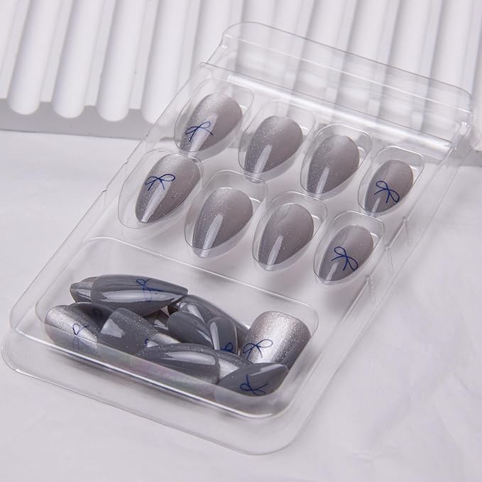 Silver Press on Nails Short Almond Fake Nails Cat Eye Acrylic Nails Glossy Shiny False Nails with Bow Artificial Nails Full Cover Glue on Nails for Women Girls Manicure Nails Decoration 24Pcs