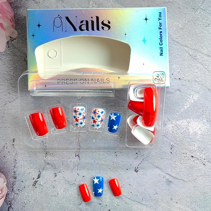 24Pcs Independence Day Press on Nails Medium Square Fake Nails 4th of July Glue on Nails American Design Patriotic False Nails Star Acrylic Nails Independence Day Artificial Stick on Nails for Women