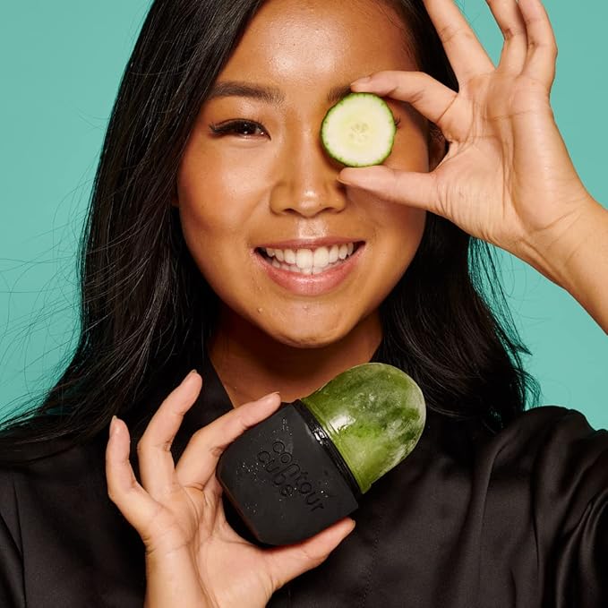 Contour Cube Original - Ice Roller for Sculpting & De-Puffing - Face Ice Roller & Massager with BPA-Free Silicone - Ice Mold for Face - Skin Care Tools for Daily Skincare (180ml) - Jet Black