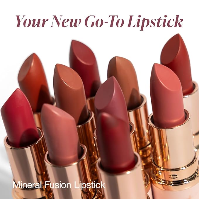 Mineral Fusion Long-Lasting Lipstick, Vivid & Smudge-Free Lip Color with Avocado Oil, Cocoa Seed Butter, Free of FD&C Dyes, Paraben and Gluten, Passion Punch