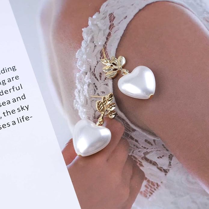 Vintage Pearl Heart Drop Earrings Gold Leaf Pearl Earrings White Pearl Heart Earrings Bridal Pearl Stud Earrings Jewelry for Women
