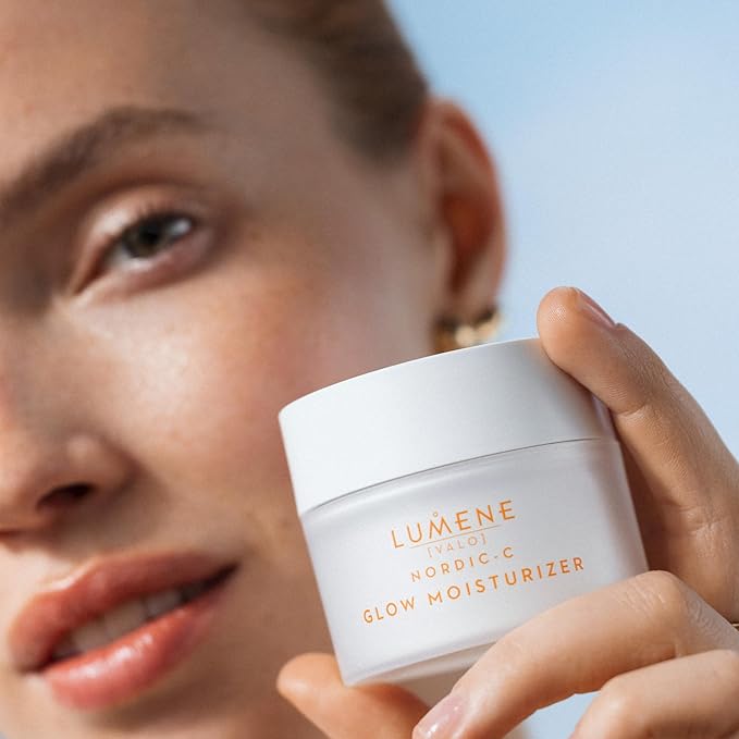 Lumene Nordic-C [Valo] Glow Moisturizer - Radiance Boosting Facial Moisturizer for Dry Skin - Enriched with Hyaluronic Acid & Vitamin C to Visibly Brighten + Plump Skin - 100% Vegan Skin Care (50 ml)